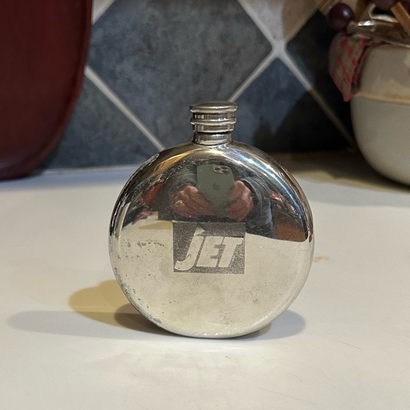 VTG JET SHEFFIELD ENGLAND PEWTER FLASK SILVER JET PROMOTION LIQUOR BAR DRINKS - Picture 10 of 11
